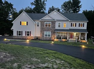 5 Garrison Ln, Flanders, NJ 07836