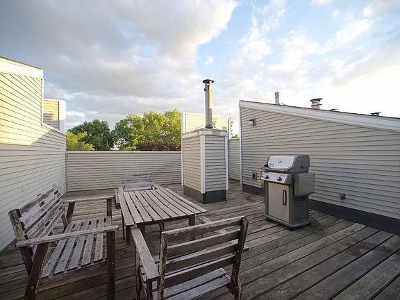4th image of 1414 14th Ave N #6
