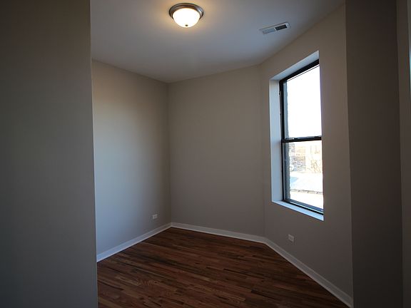 4th image of 4613 N Kedzie Ave #3N