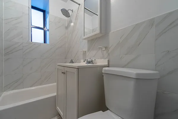 Rented by Platinum Properties | media 31