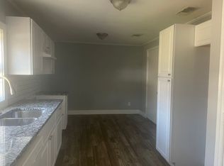 905 S 15th St, Kilgore, TX 75602