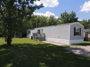 4906 Patton Dr, Muscatine, IA 52761