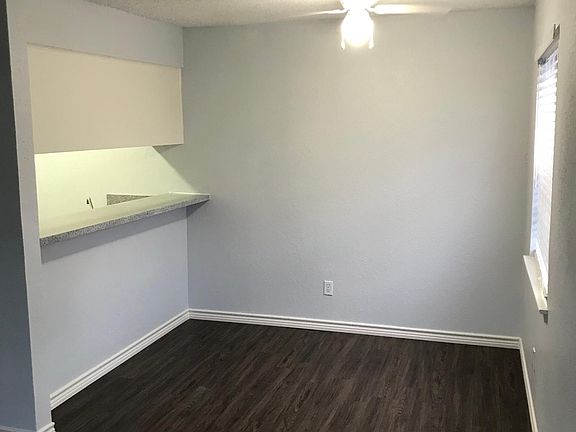 2nd image of 201 Pine Meadow Dr APT B