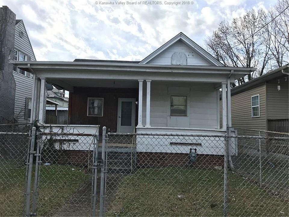 1st image of 909 W 2nd St