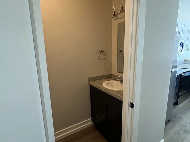 1185 Abigail Ln #A — Photo 14