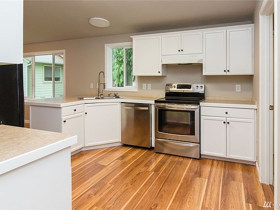5th image of 1325 Pilchuck Dr