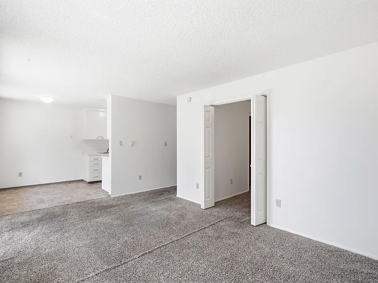 22405 30th Ave S #104 — Photo 12