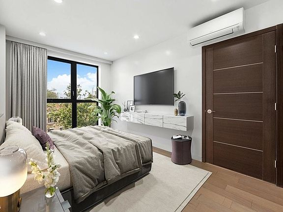 2nd image of 5811 6th Ave Penthouse A