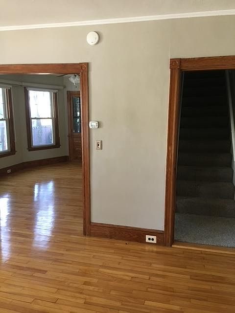 2nd image of 3 Fellows St