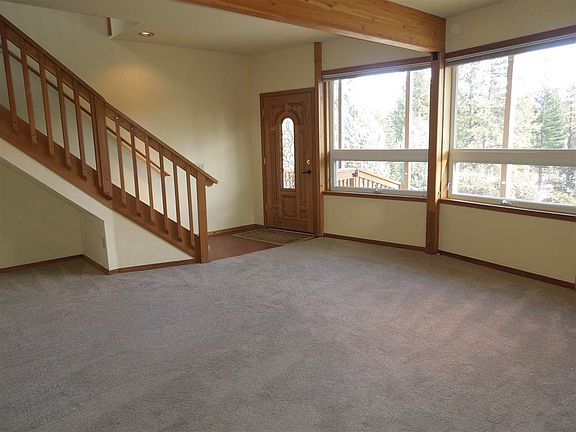 4th image of 5940 Palmer Dr