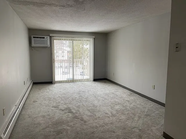 Canterbury Apartment Homes — Photo 24