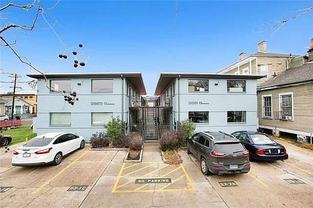 2853 Baronne St #2B