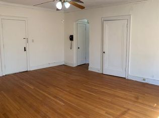 1724 Middlehurst Rd #303, Cleveland, OH 44118