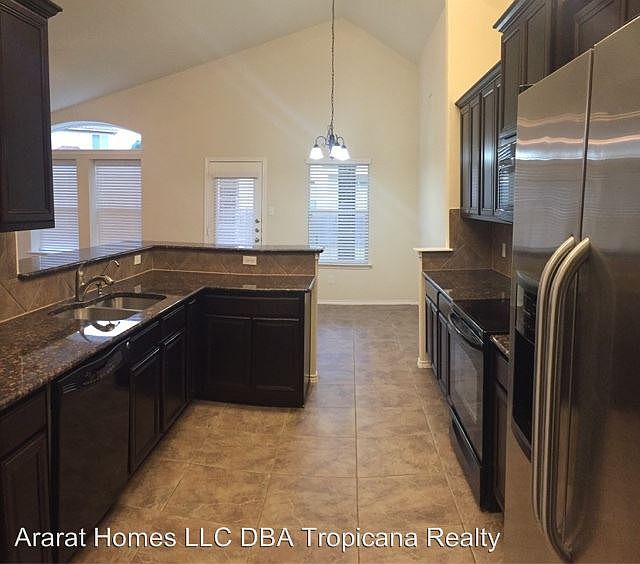 1st image of 6108 Lana Ct