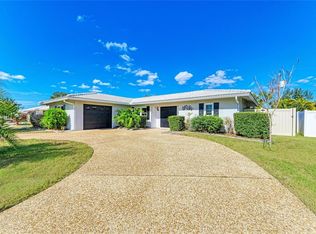 3368 Sheffield Cir, Sarasota, FL 34239