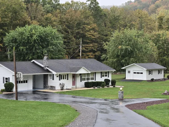 1057 Johnstown Rd, East Freedom, PA 16637