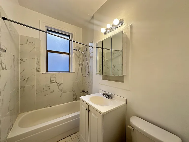 1369 W Estes Ave #J-1 — Photo 17
