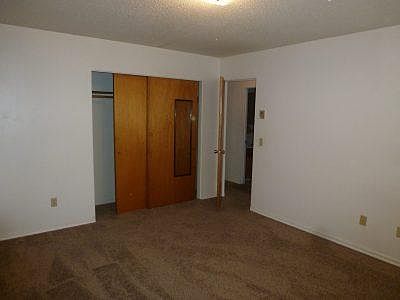 3rd image of 1510 NW Turner Dr APT 4