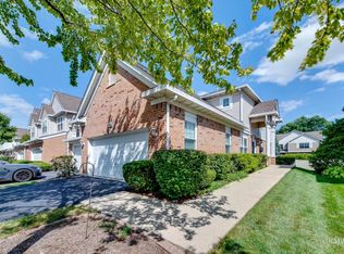 101 Bay Dr, Itasca, IL 60143