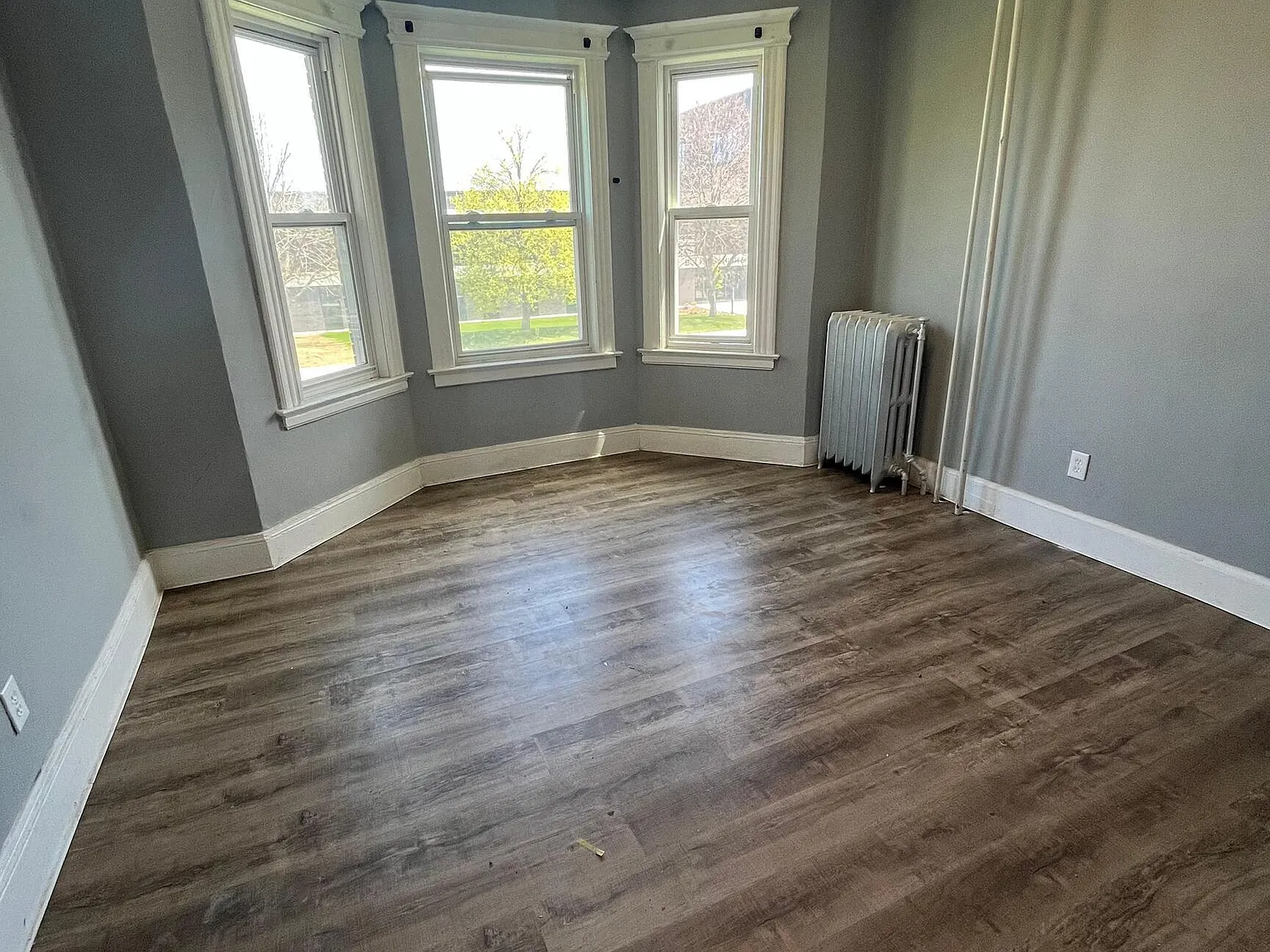 1 bed, 1.0 bath, 600 sqft, $1,100 — Photo 2