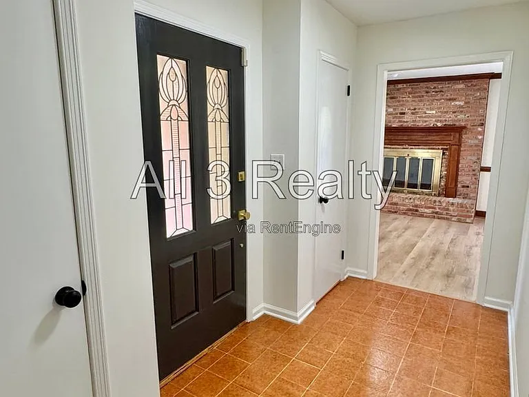 2905 Willow Lane Dr — Photo 5