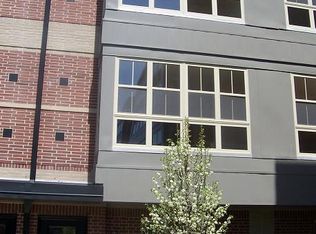 2321 S Wabash Ave, Chicago, IL 60616