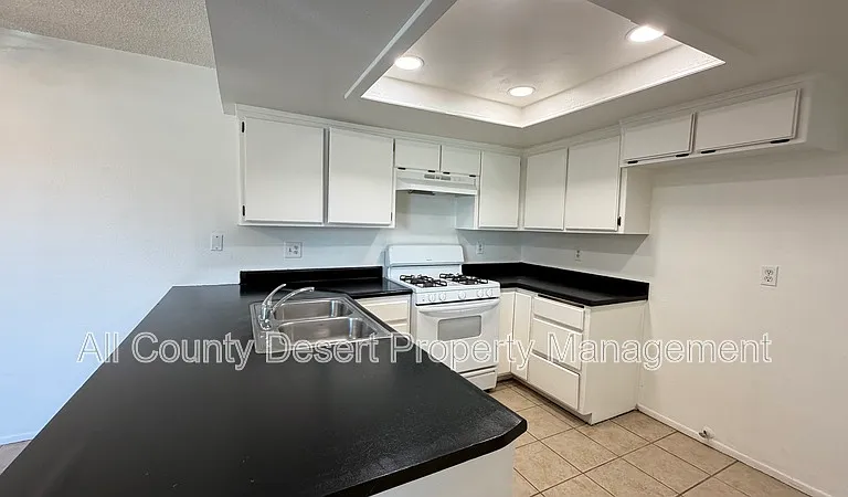 32530 Canyon Vista Rd #B — Photo 11
