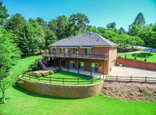 1804 Yorktown Dr, Seneca, SC 29672