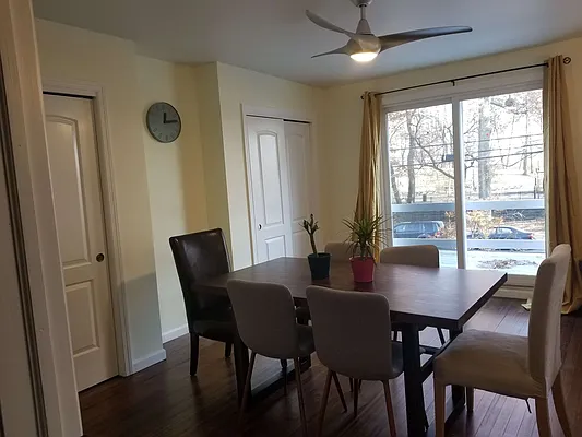 Rented by Owner | media 6