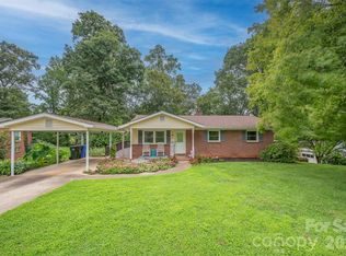 170 Hodge St, Rutherfordton, NC 28139