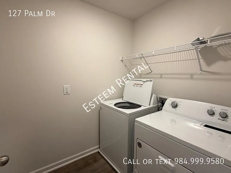 127 Palm Dr — Photo 27