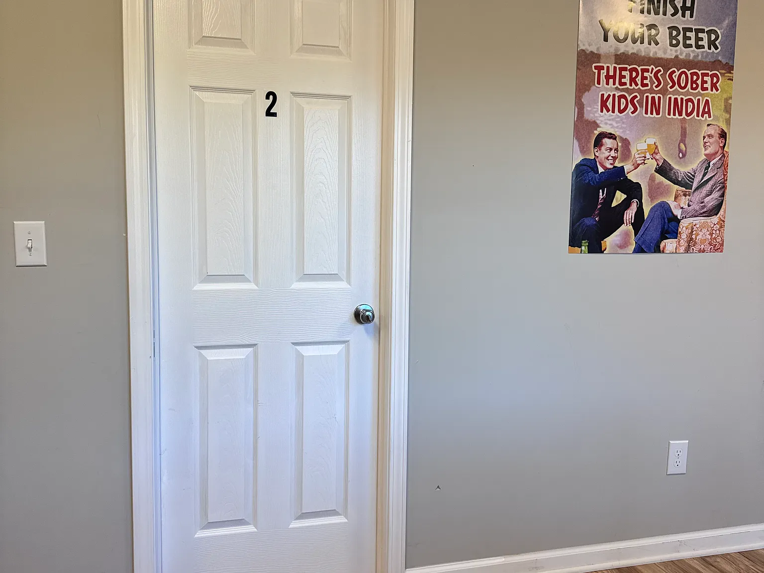 5 bed, 1000 sqft, $6,250 — Photo 3