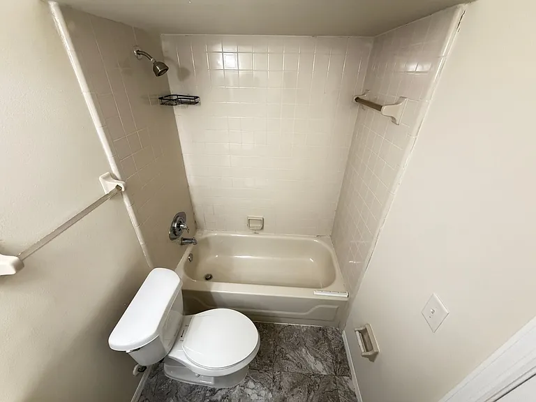 4124 Pershing Pointe Pl #4 — Photo 25