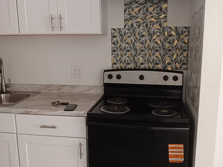 208 & 212 Kendall Ave #1820 — Photo 6
