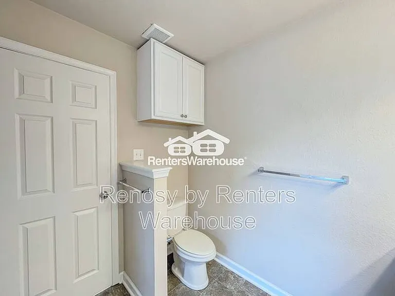4139 Franklin St — Photo 24