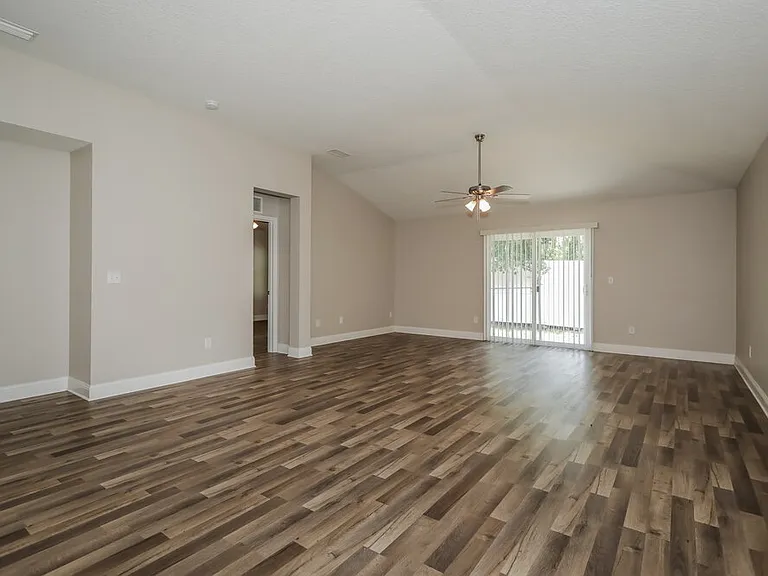 8041 Byrd Landing Ct — Photo 5
