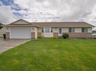4338 E Mirinda Ln, Ammon, ID 83406