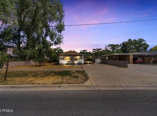 566 N 900 W, Salt Lake City, UT 84116