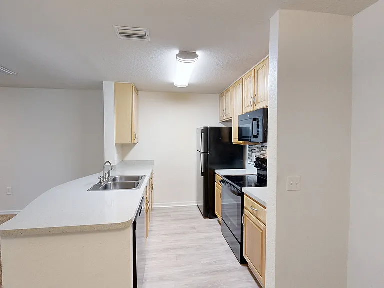 The Breyley Apartments — Photo 89