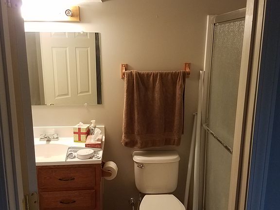 5th image of 1710 N Ashley Dr