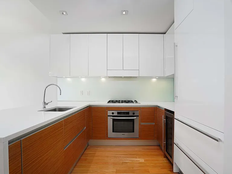 555 W 59th St #24C — Photo 3