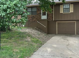 4001 SW 8th Street Ter #4001, Blue Springs, MO 64015