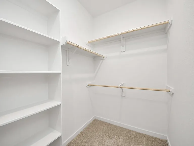 1062 Blue Stone Dr — Photo 24