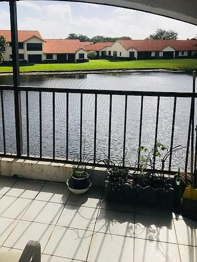 1st image of 8316 Waterline Dr