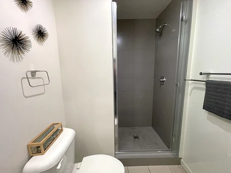 14107 W Monroe Pl — Photo 7