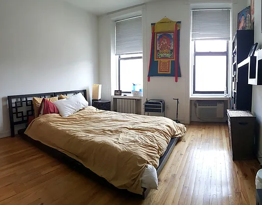 Rented by Keller Williams NYC | media 29