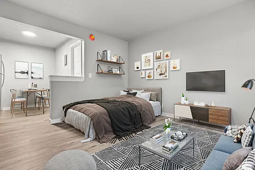 WhiteRock Apartments Photo 1