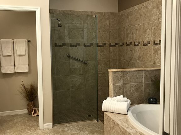 4th image of 5291 Canyonland Way