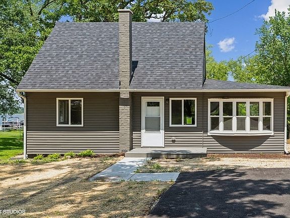 2nd image of 22418 W Shagbark Ln