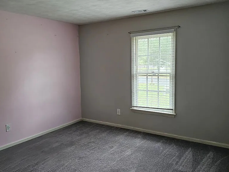 803 Haskins Dr — Photo 12